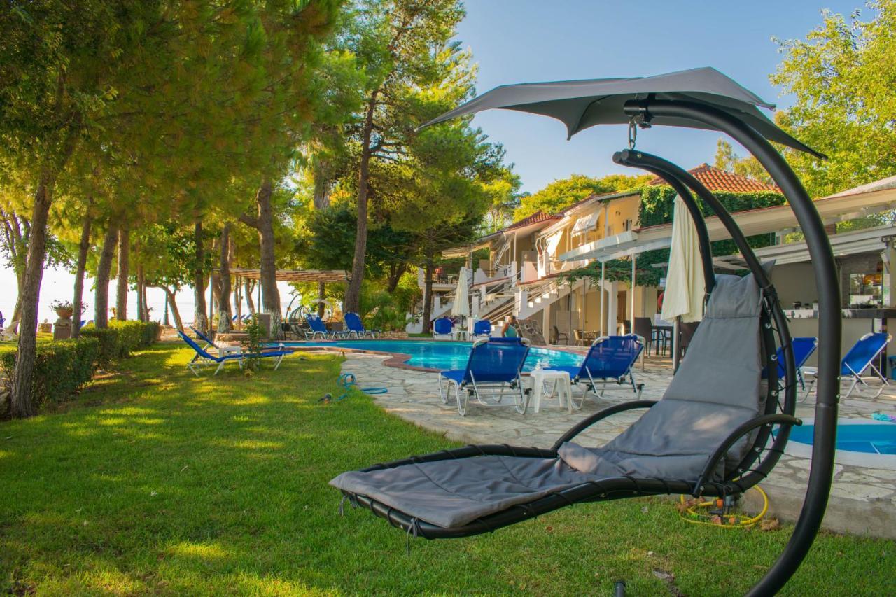 ליגיה Flisvos Seaside Apartments מראה חיצוני תמונה