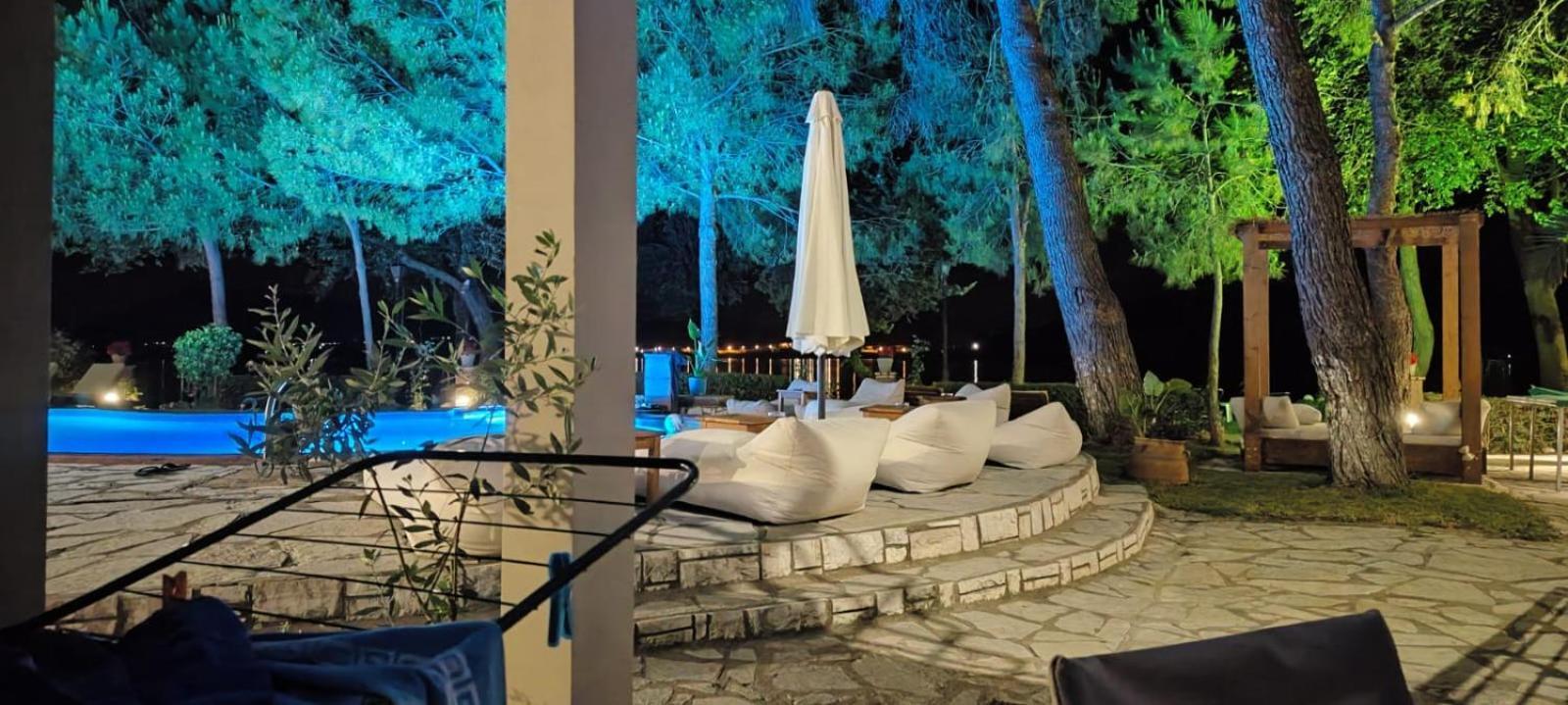ליגיה Flisvos Seaside Apartments מראה חיצוני תמונה